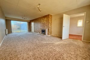 Living Room- click for photo gallery